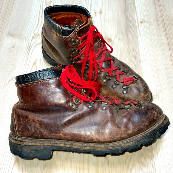 Vintage Other - Vintage Leather Mountain Boots